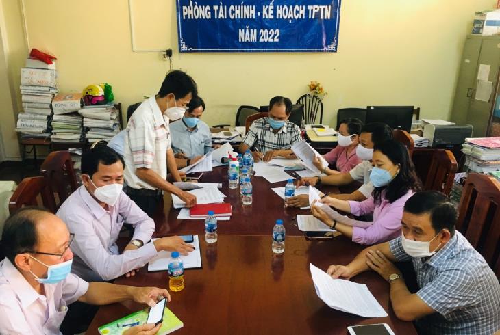 Ban Kinh tế - Xã hội HĐND thành phố Tây Ninh giám sát công tác phối hợp tổ chức lựa chọn thầu thực hiện các dự án đầu tư công